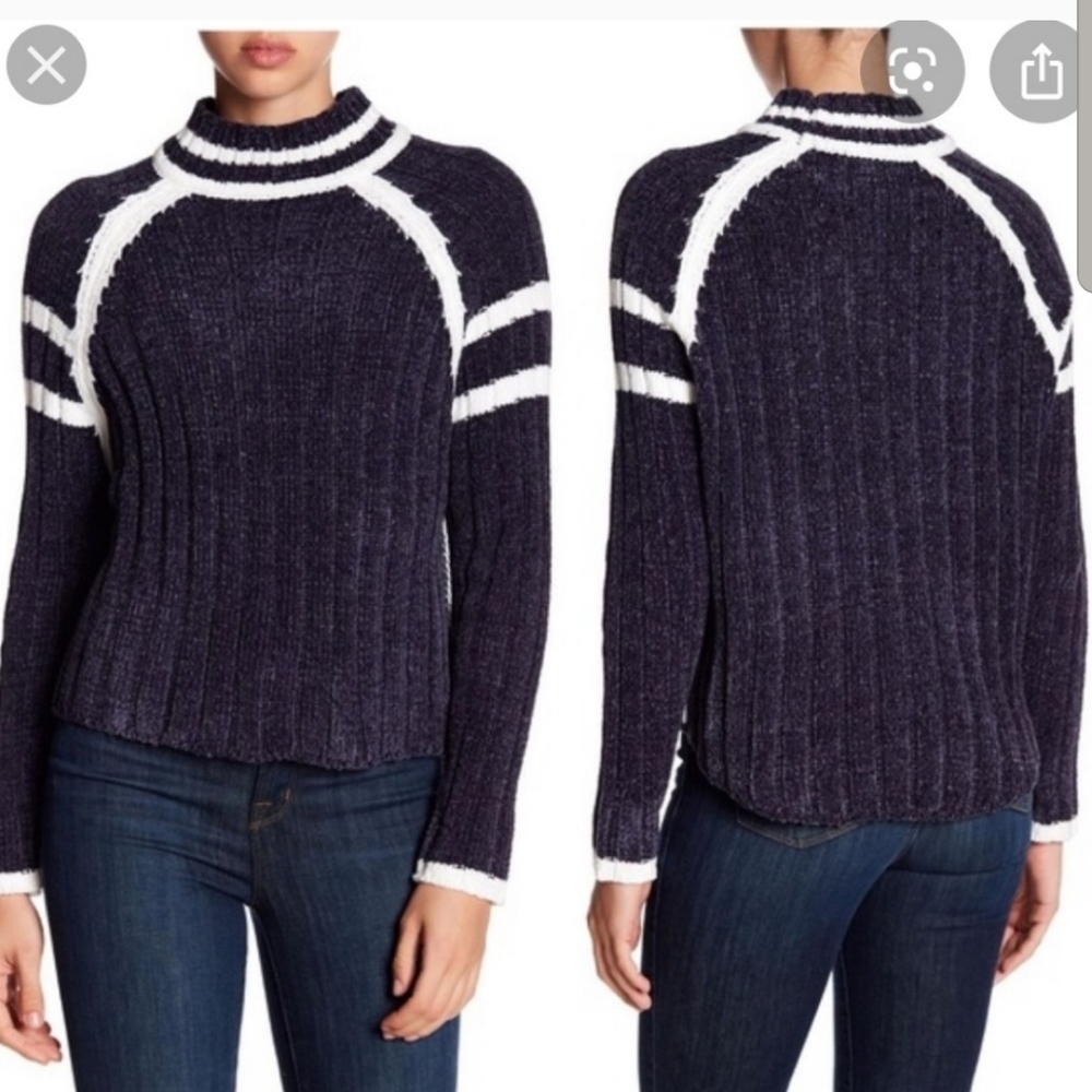 John + Jenn Revolve Blue and White Velour Sweater